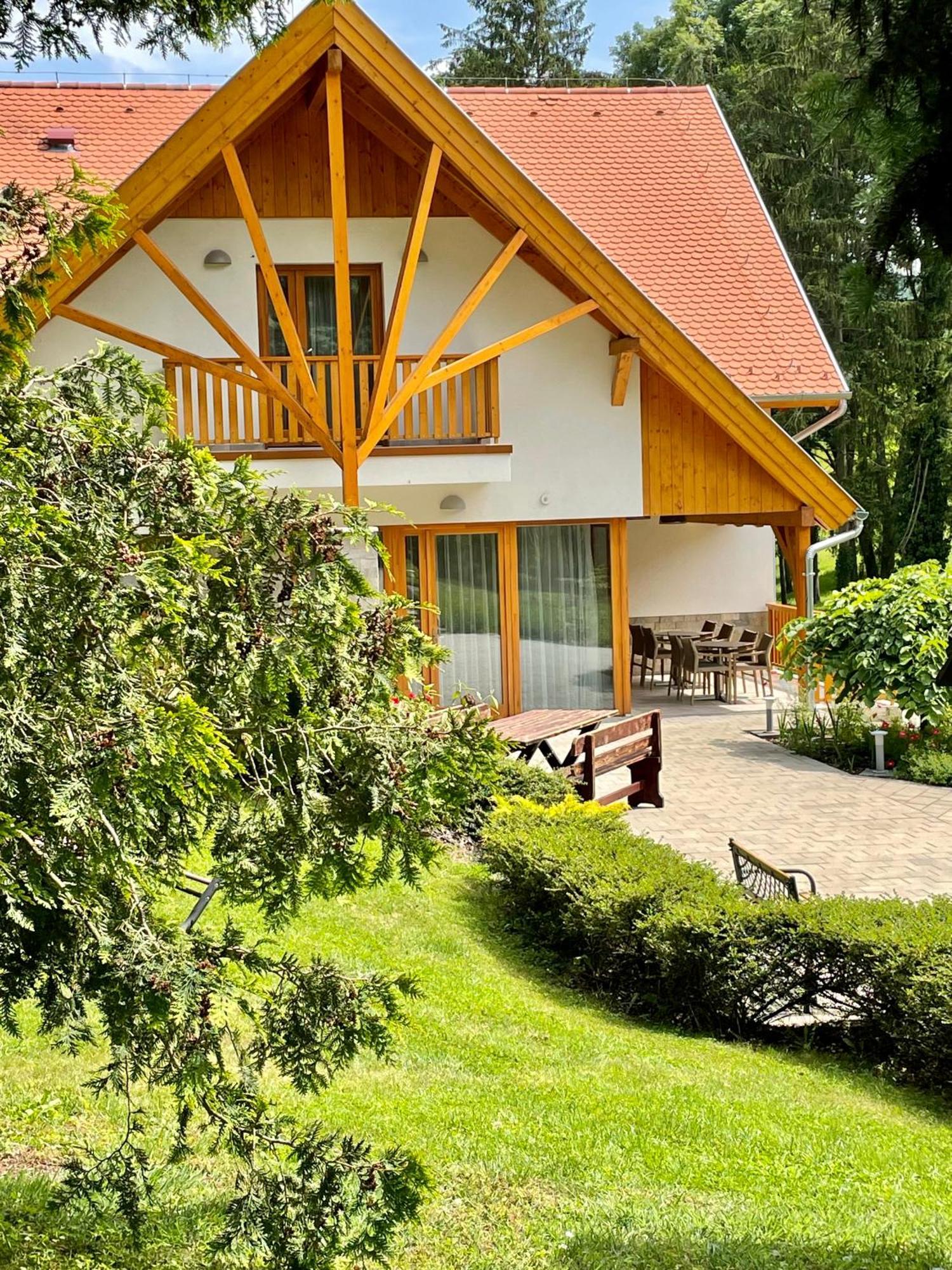 Aliret Vadaszhaz Sagvar Exterior photo